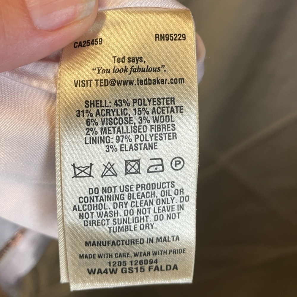 NWOT Ted Baker Cream and Pink Skirt - Picture 8 of 12
